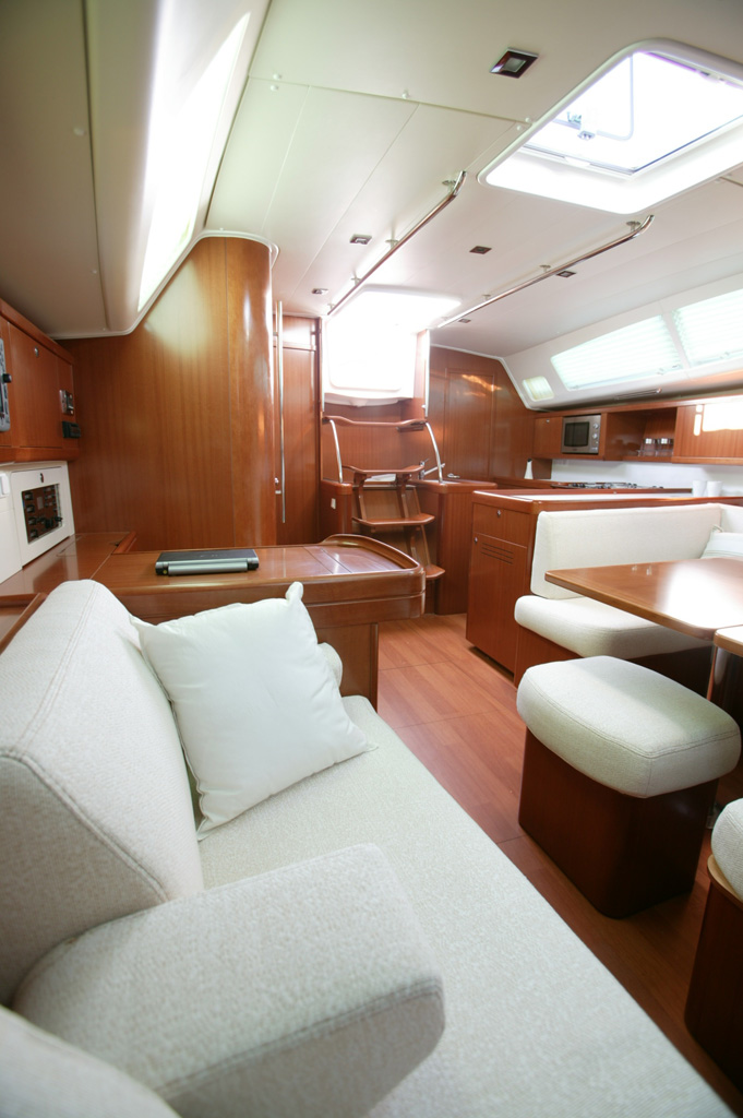 Segel Yachtcharter zu chartern bei Sunja Yachting Oceanis 46 80